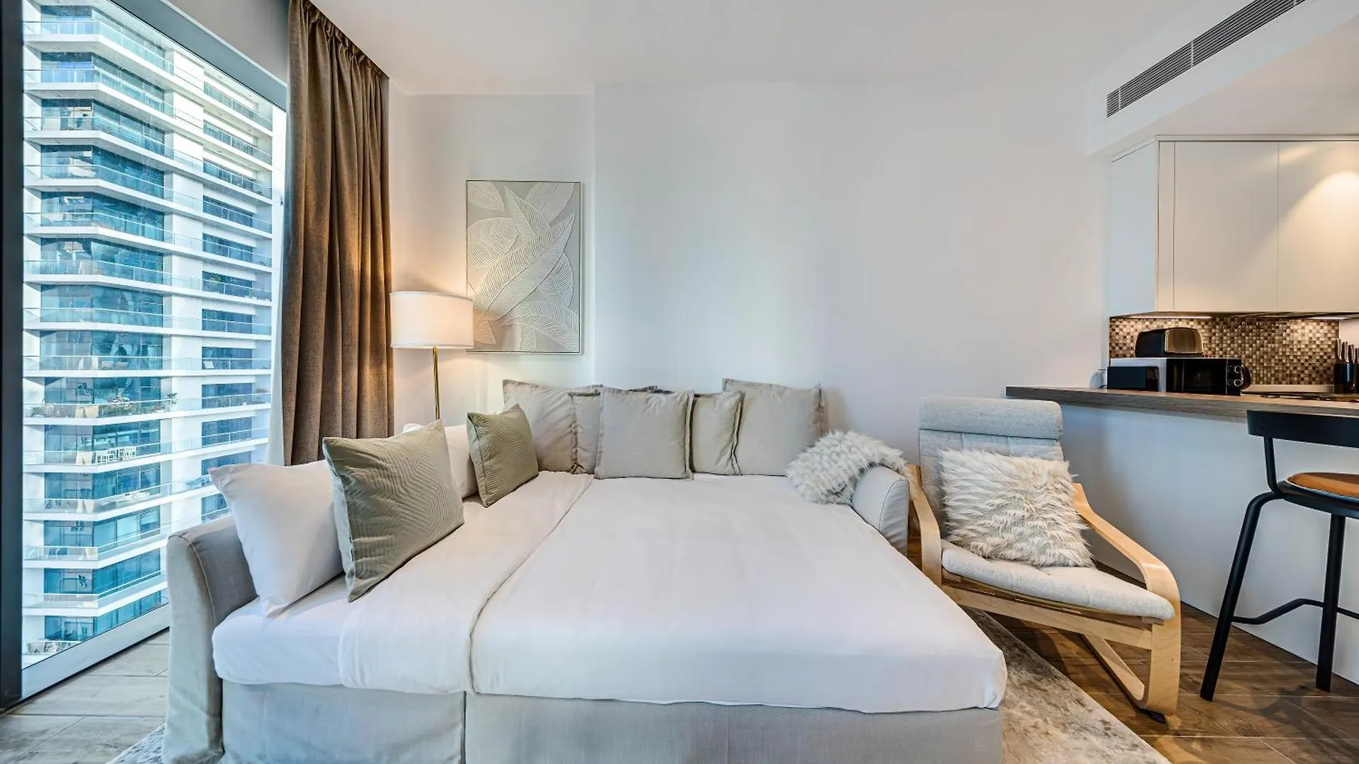 1Bd On High Floor Of Marina Gate Tower Apartment Dubai