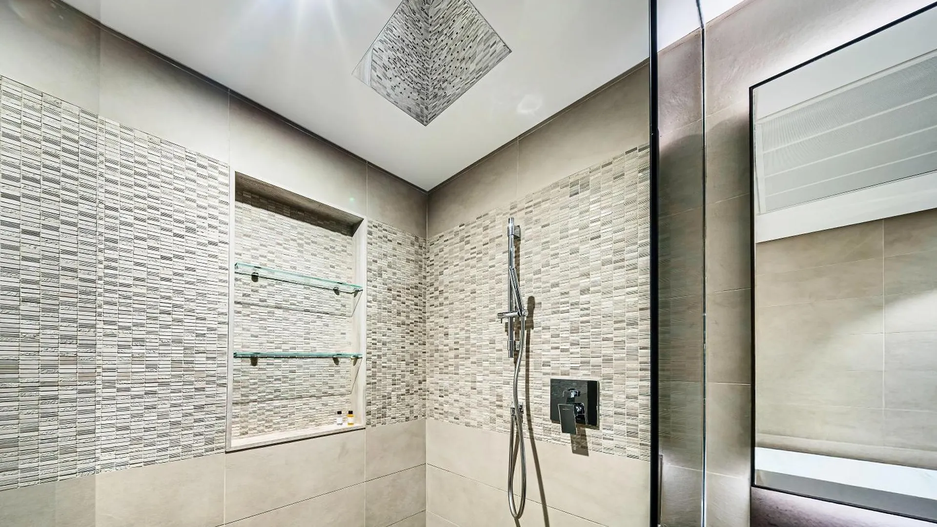 1Bd On High Floor Of Marina Gate Tower Apartment Dubai United Arab Emirates