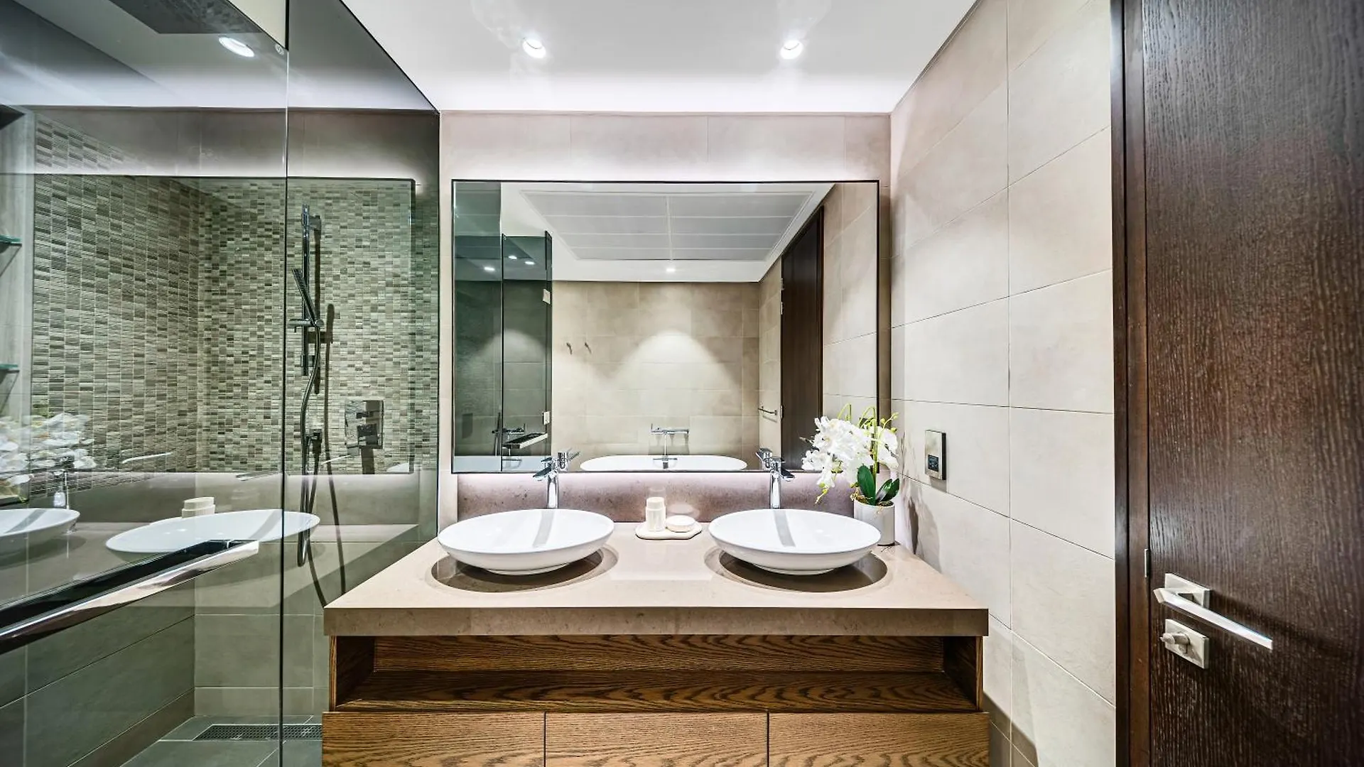 1Bd On High Floor Of Marina Gate Tower Apartment Dubai