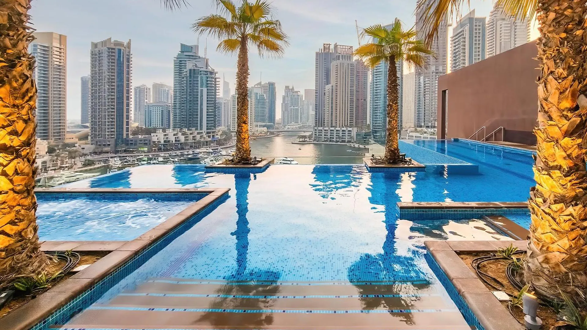 Appartamento 1Bd On High Floor Of Marina Gate Tower Dubai